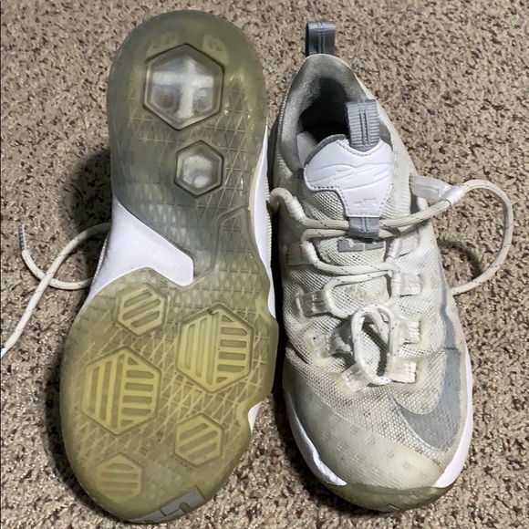 Nike Lebron - Picture 3 of 3